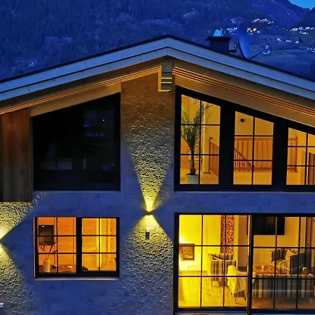 Alpenchalet Valentin Holiday home Sautens